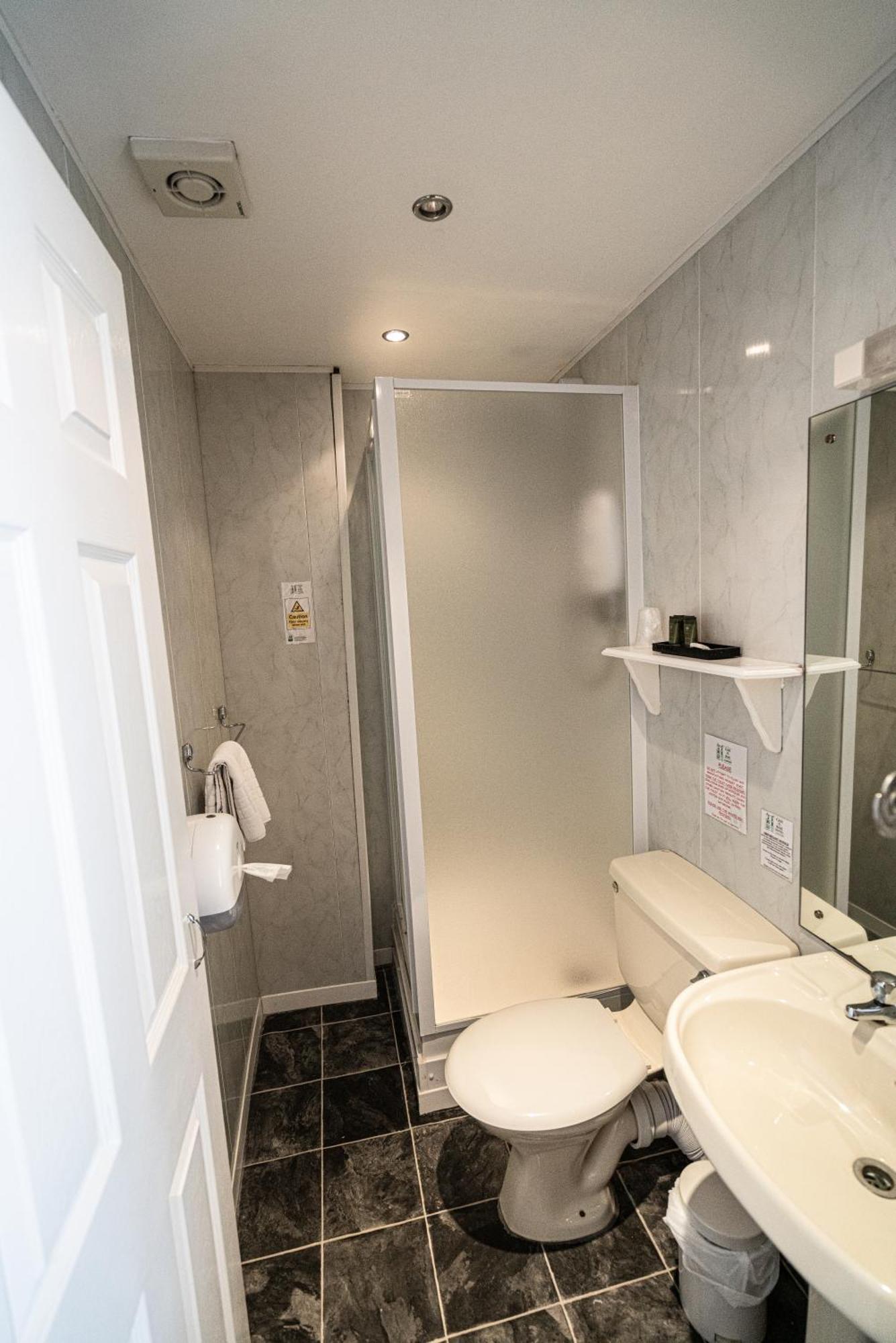 חלנדודנו Can-Y-Bae Hotel מראה חיצוני תמונה